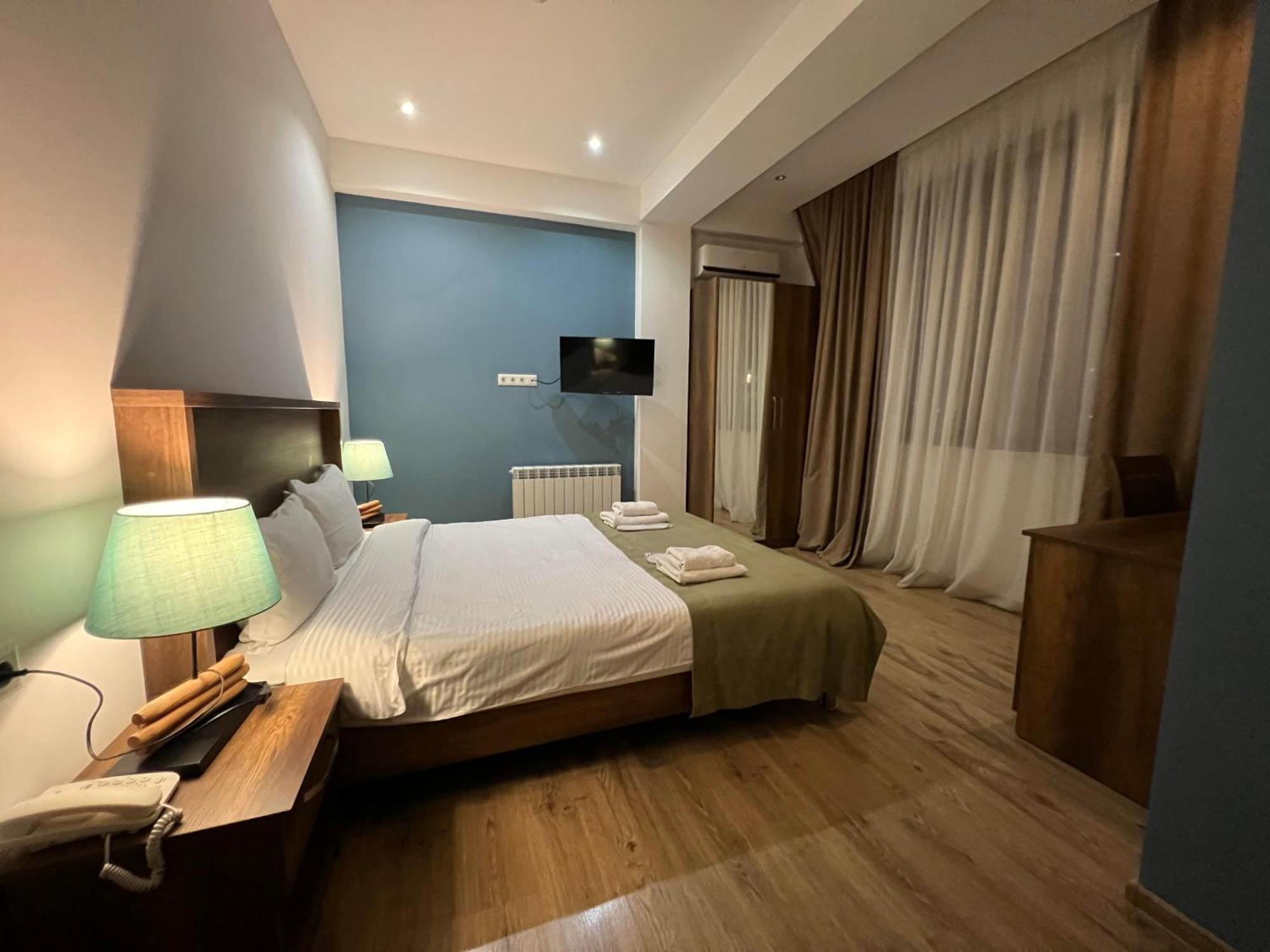 טביליסי Hotel King Tom מראה חיצוני תמונה