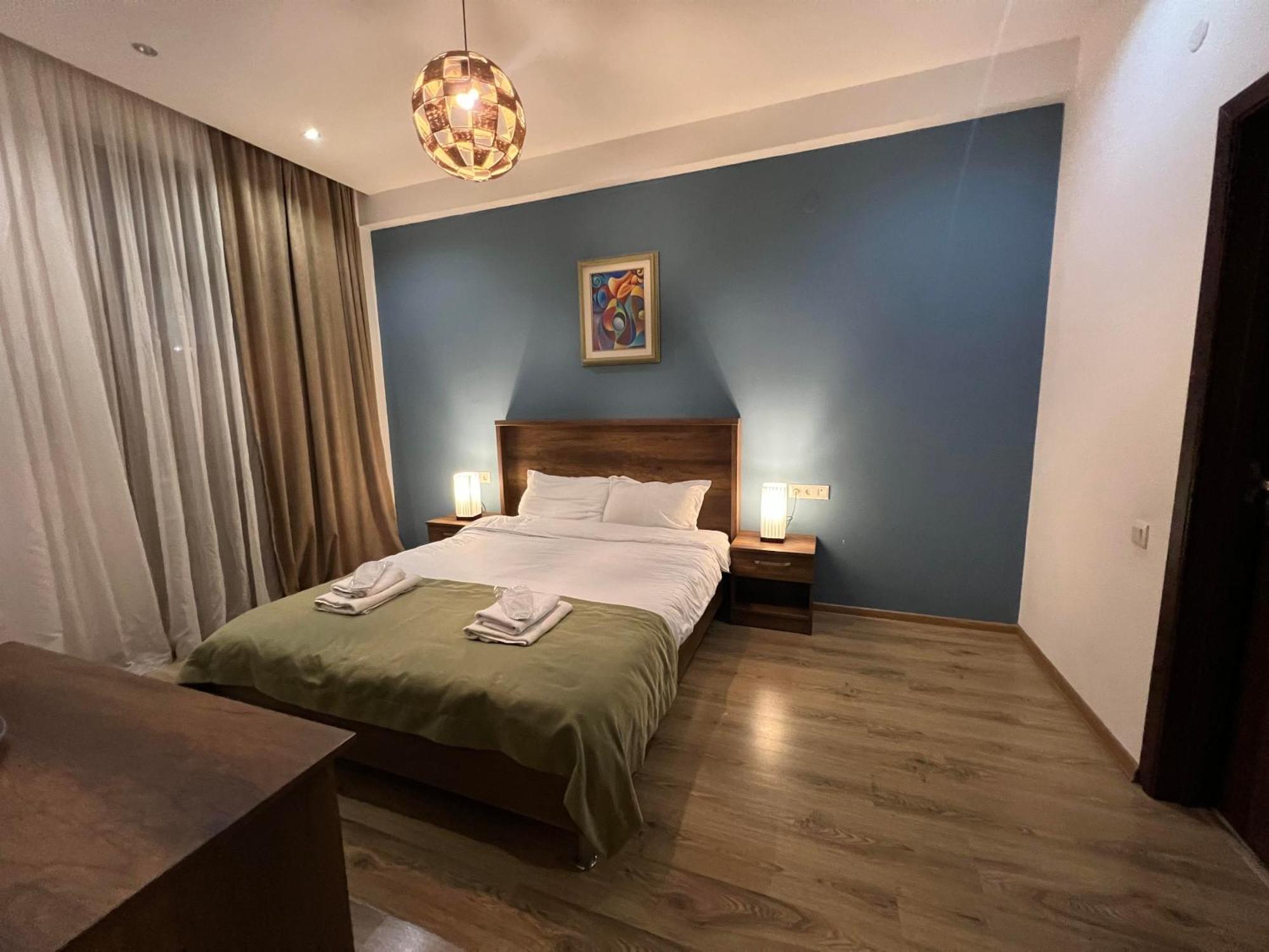טביליסי Hotel King Tom מראה חיצוני תמונה