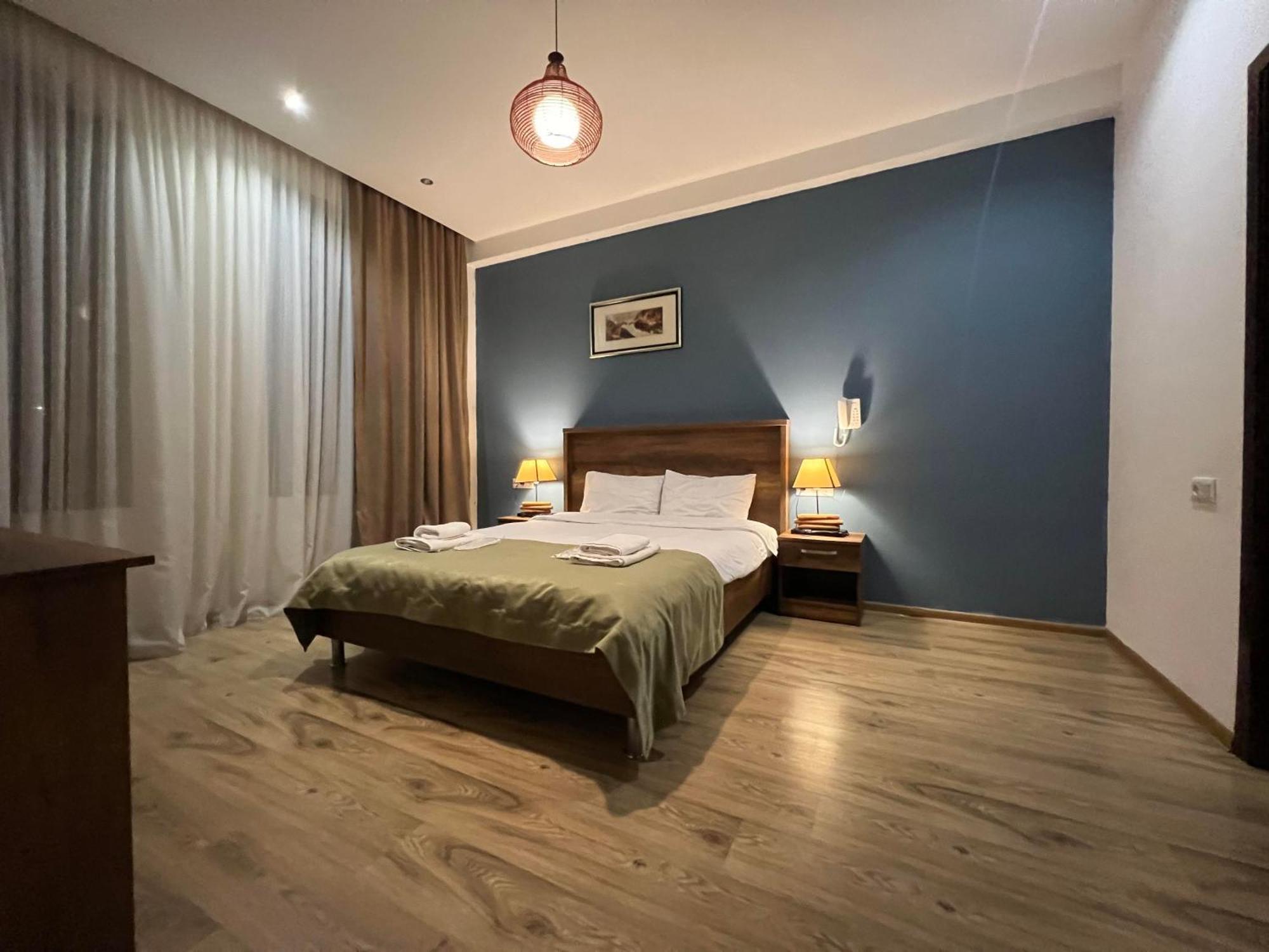 טביליסי Hotel King Tom מראה חיצוני תמונה