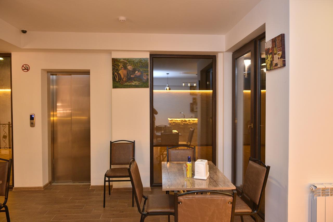 טביליסי Hotel King Tom מראה חיצוני תמונה